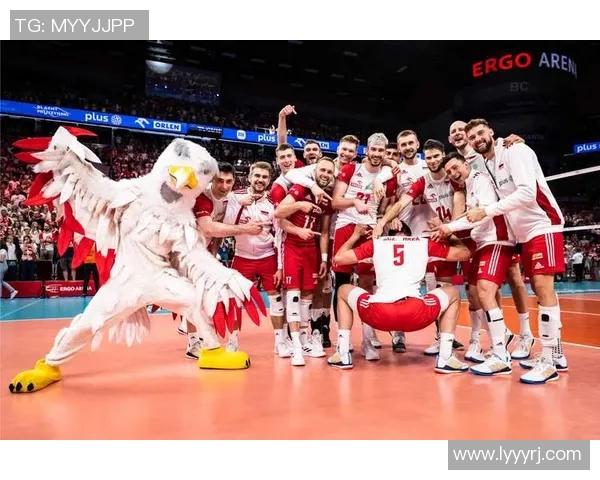 深圳排球队以71分领跑欧锦赛积分榜展现强劲实力